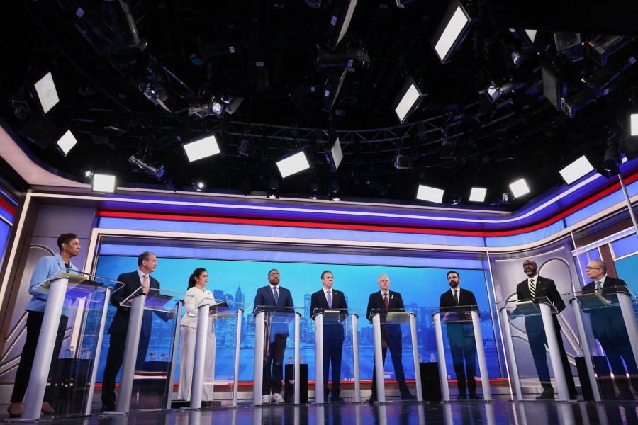 NYC Democratic mayoral candidates target Cuomo during debate