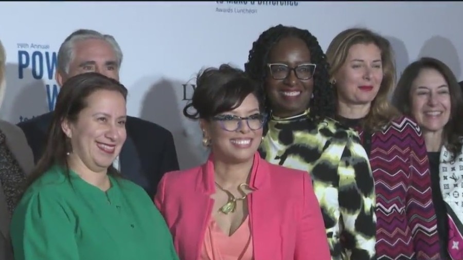 United Way of NYC's free book initiative in Bronx boosts literacy