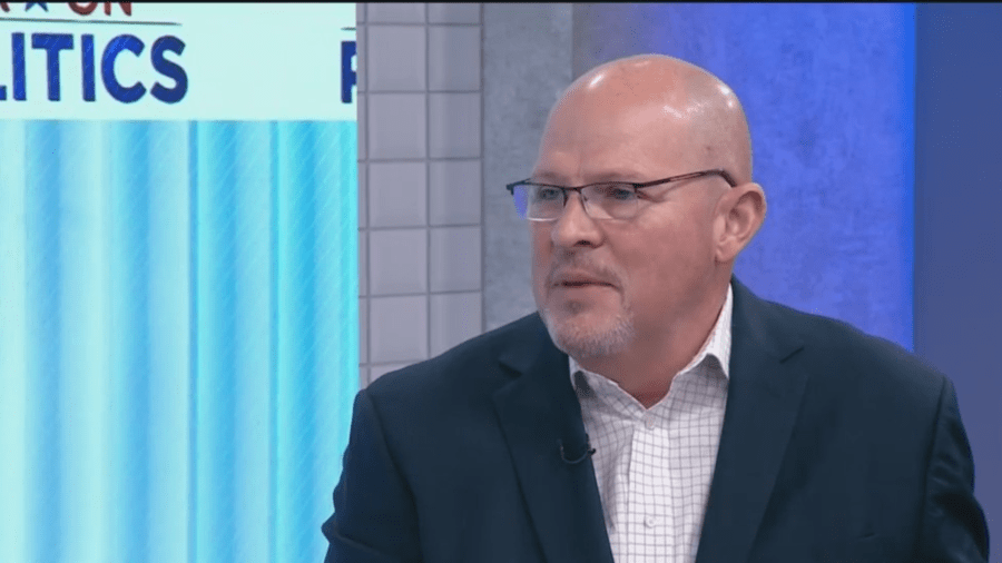UFT president wants mayoral candidates to experience a day in the classroom