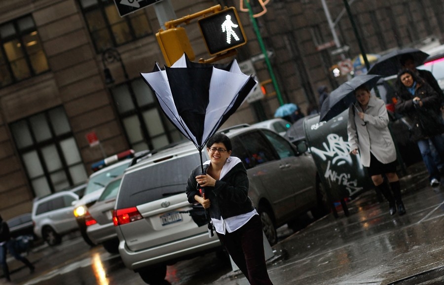 Code Blue issued in NYC: Strong wind gusts arrive Monday