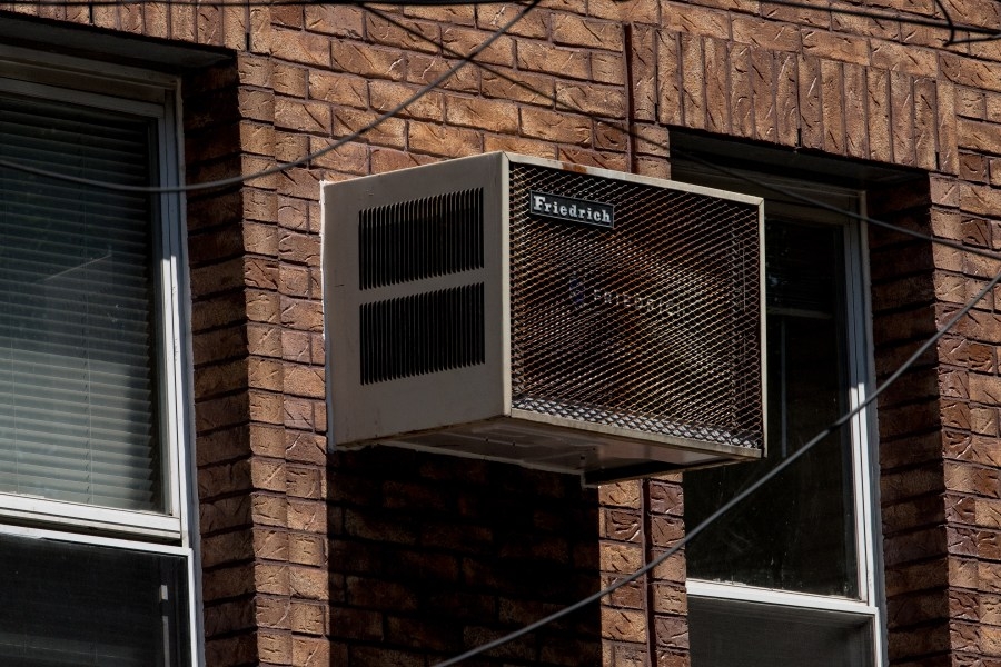 How to sign up for a free air conditioner in New York City