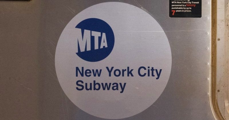 PIX on Politics Daily: MTA plans to use AI to prevent crime