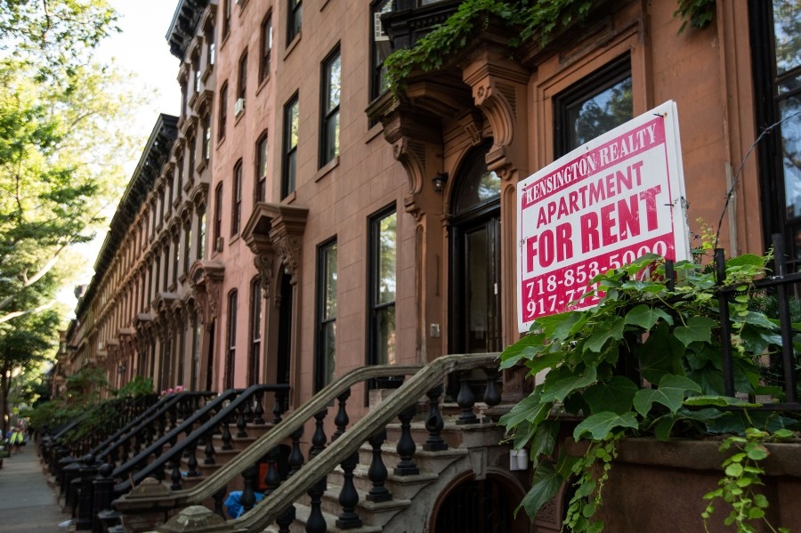 ‘A historic day': StreetEasy removes no-fee button on NYC rental listings