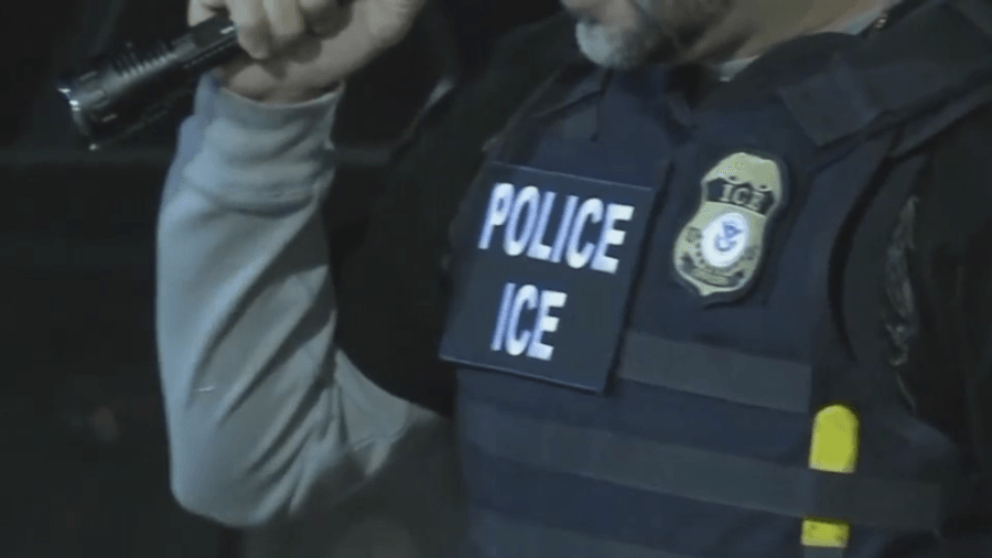 Venezuelan mother in NJ struggles after ICE deports husband to Mexico