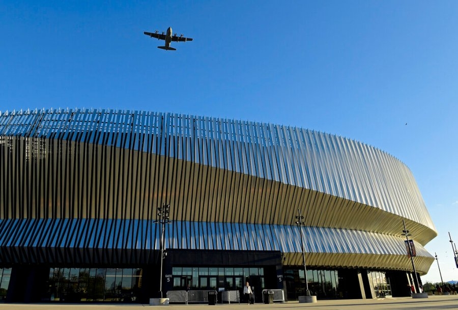 Las Vegas Sands drops casino bid at Nassau Coliseum