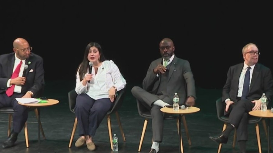 Adams skips mayoral forum, cites federal corruption case