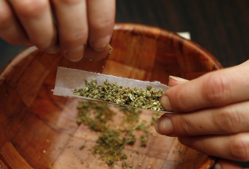Where do efforts to legalize, reschedule marijuana stand?