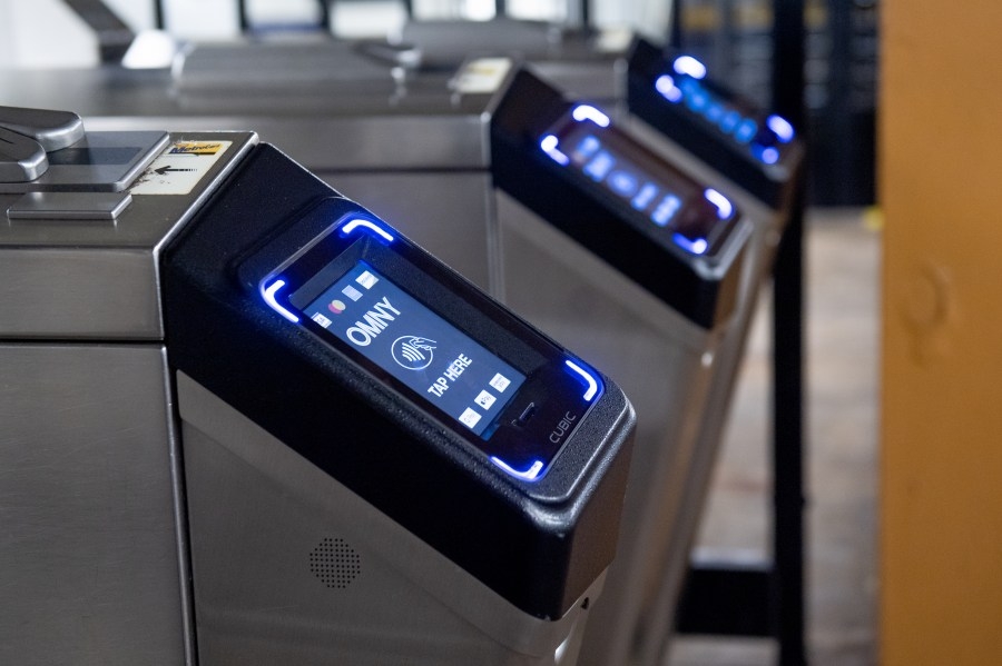 Push to expand discounted transit fares to low income families