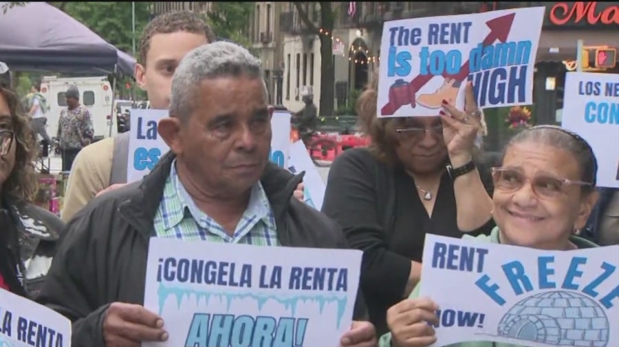 Washington Heights tenants urge rent freeze before Rent Guidelines vote