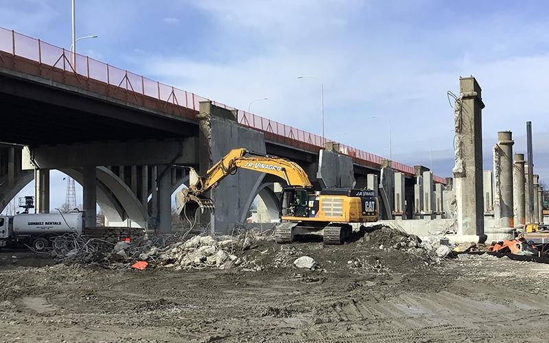 McKee to reveal cost, timeline, winning bidder for Washington Bridge on Friday