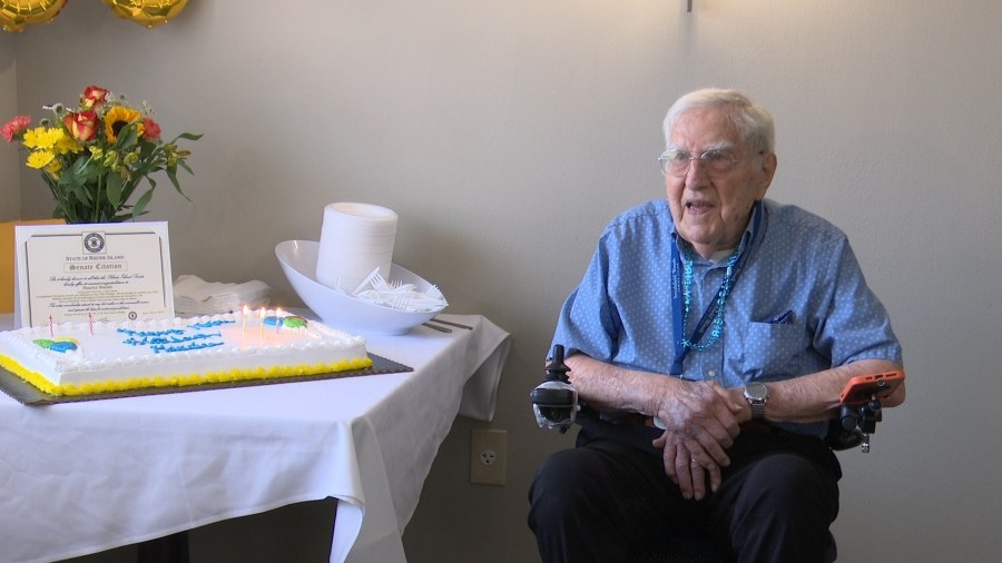 WWII veteran celebrates 100th birthday on D-Day anniversary