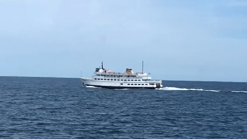 Block Island ‘Ferry-oke' contest asks Rhode Islanders to belt out iconic jingle