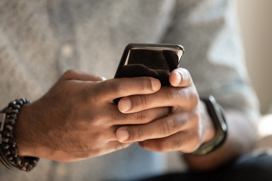Senate committee taking up bill banning cell phones in schools