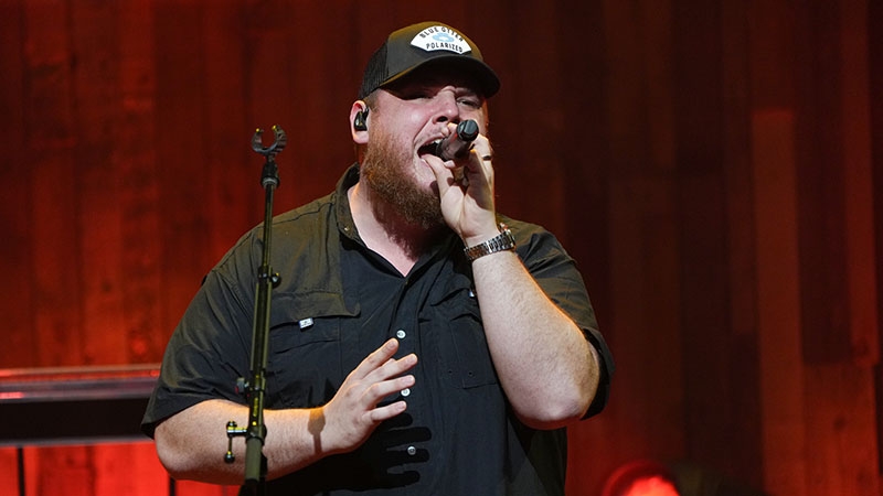 Luke Combs to perform at Newport Folk Festival