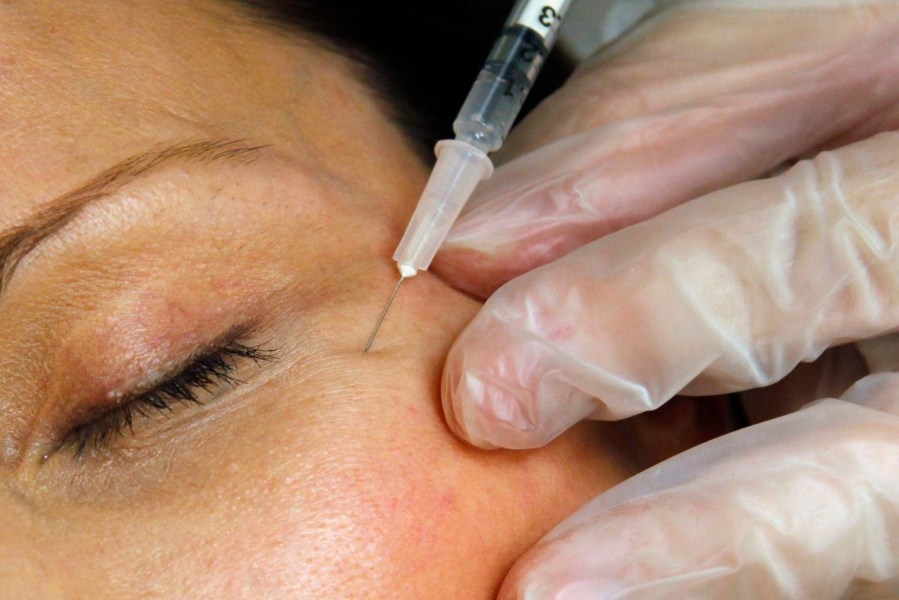 Bill seeks to allow nurses to keep performing cosmetic procedures