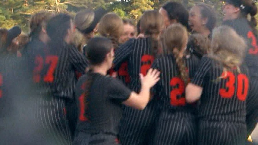 Taunton, Greater New Bedford Vocational each advance in MIAA softball tournament