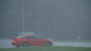 How Oakmont Country Club ground crews prepare for any weather condition ahead of U.S. Open