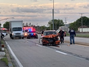 Person injured in crash on Route 65 in Leetsdale