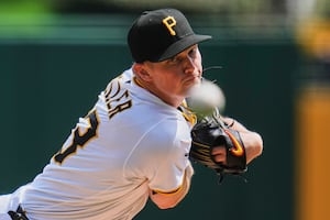Pirates Preview: Bucs try for series win against mighty Dodgers
