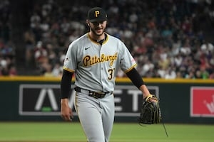 Pirates finally get Paul Skenes a win, blow out Diamondbacks in rubber match