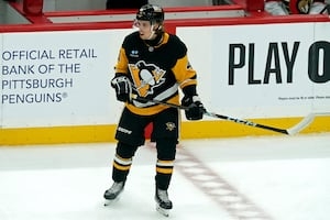 Pittsburgh Penguins seek first-ever four-game point streak against Chicago Blackhawks