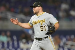 Pittsburgh Pirates trade closer David Bednar to Yankees