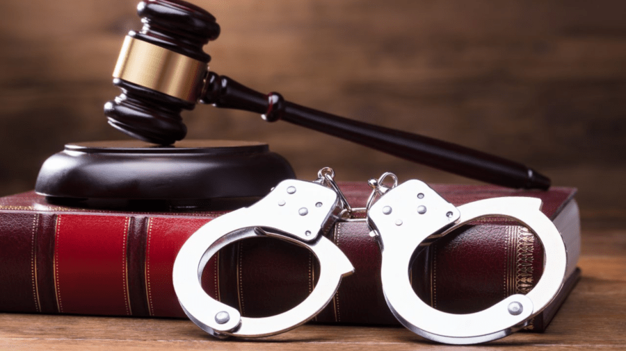 Columbus felon sentenced to prison for illegally owning weapon