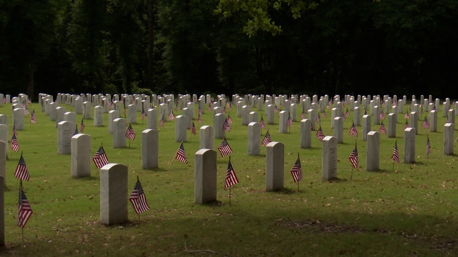 One women's mission to honor all veterans properly