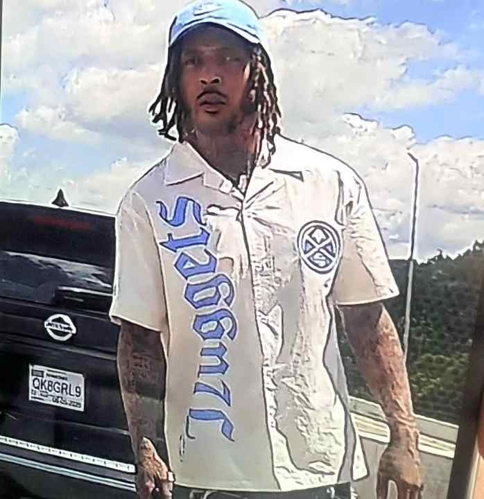 Victim recalls having gun pulled on him after Corvette crash on I-40