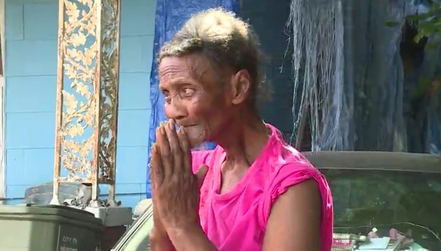81-year-old lives in car parked outside of dilapidated South Memphis home