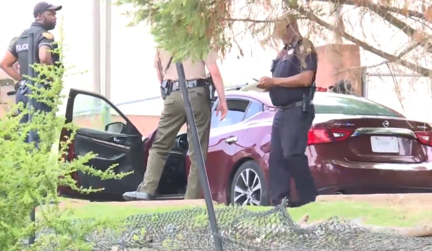 String of store thefts led to chase in South Memphis; two in custody