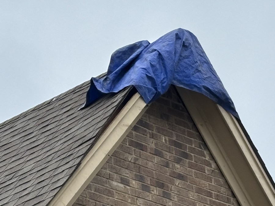 Veteran's house struck by lightning causes ceiling to cave in