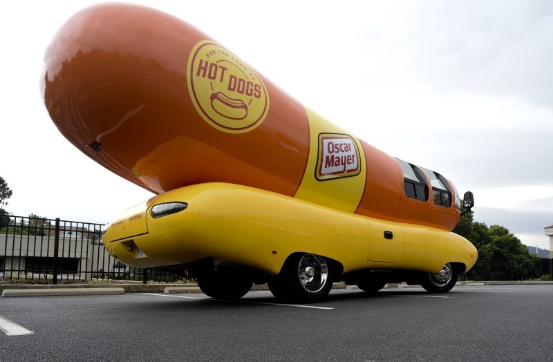 Memphis celebrates the return of the iconic Wienermobile