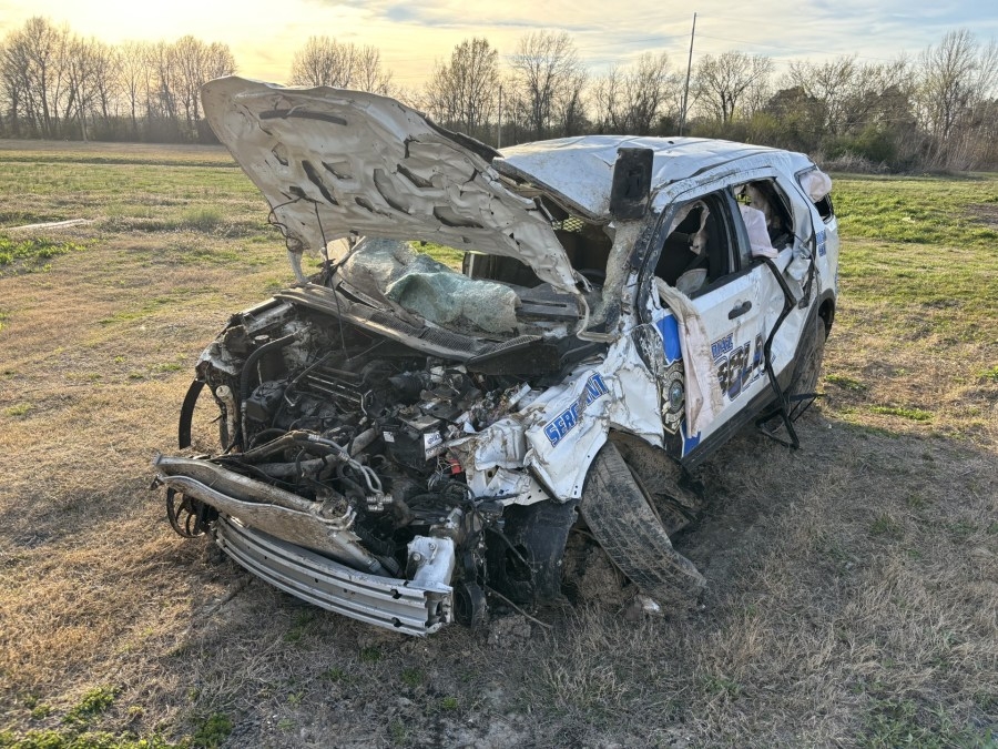 Diaz police officer injured in EF-4 tornado