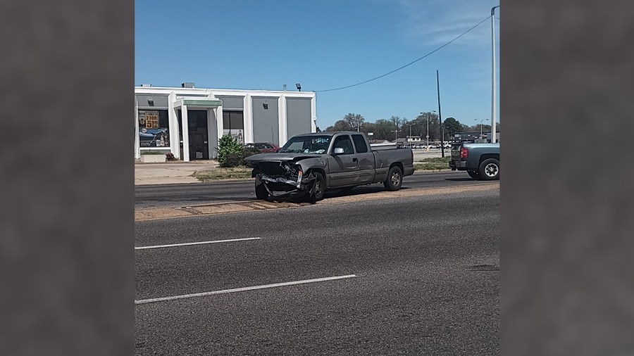 Man beaten, robbed by two men after car accident