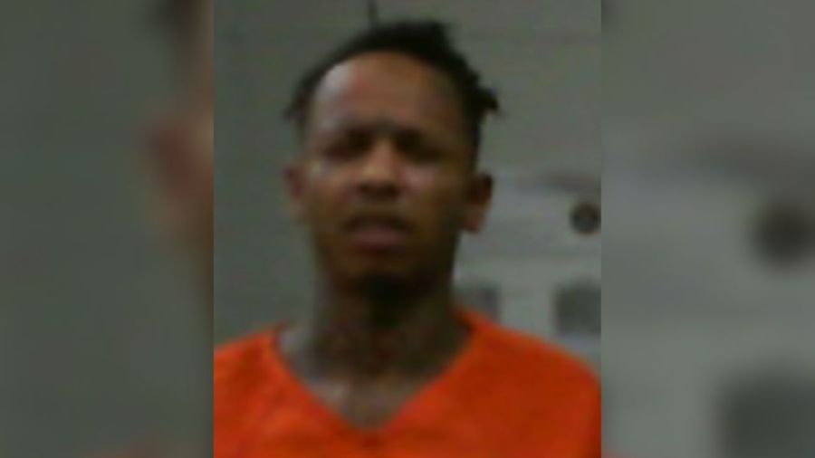 Driver charged with murder after AR police chase that ended in deadly crash