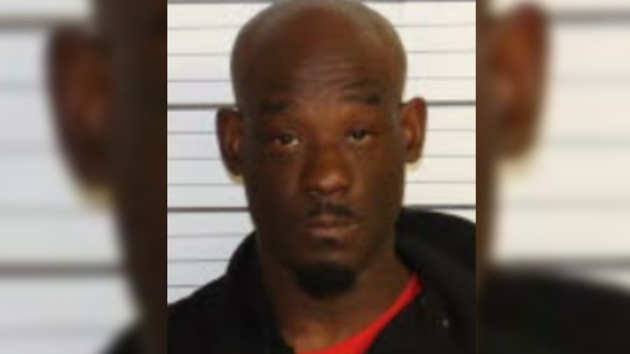 Man accused of trying to fire bomb customers at gas station