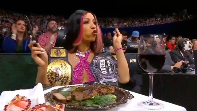 Mercedes Moné Ruins A Steak On AEW Dynamite