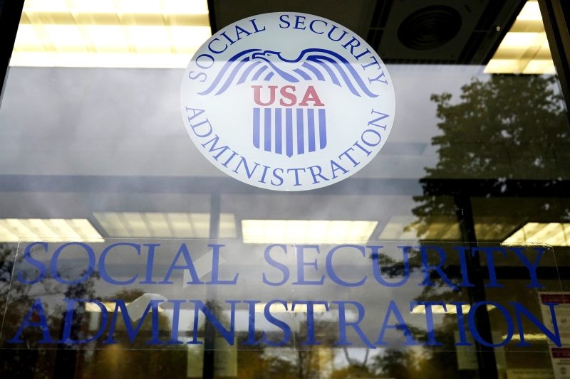 ‘We're worried': New Social Security rules cause confusion and worry for seniors