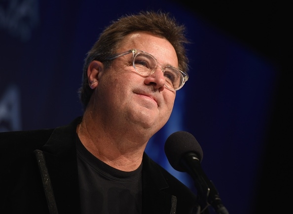Vince Gill brings his Summer 2025 tour to Kodak Center