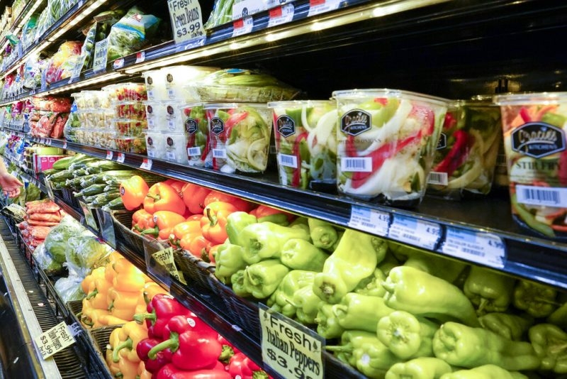 Sen. Schumer, faith leaders, and Foodlink warn of SNAP benefit cuts