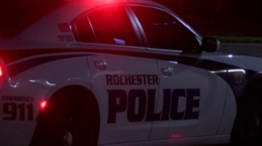 Lake Ave. robbery leads to chase and arrest, two RPD cars collide