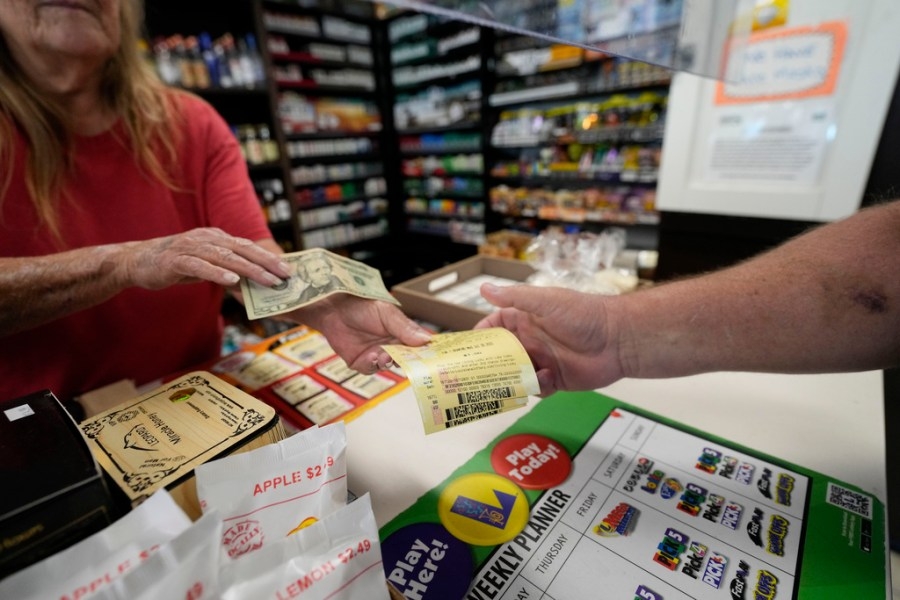 New York's Retail Worker Safety Act takes effect