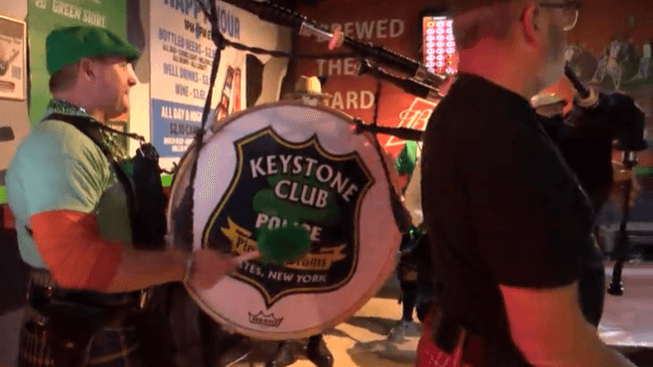 Romig's Tavern hosts Gates Keystone Police Pipes & Drums for St. Patrick's celebration
