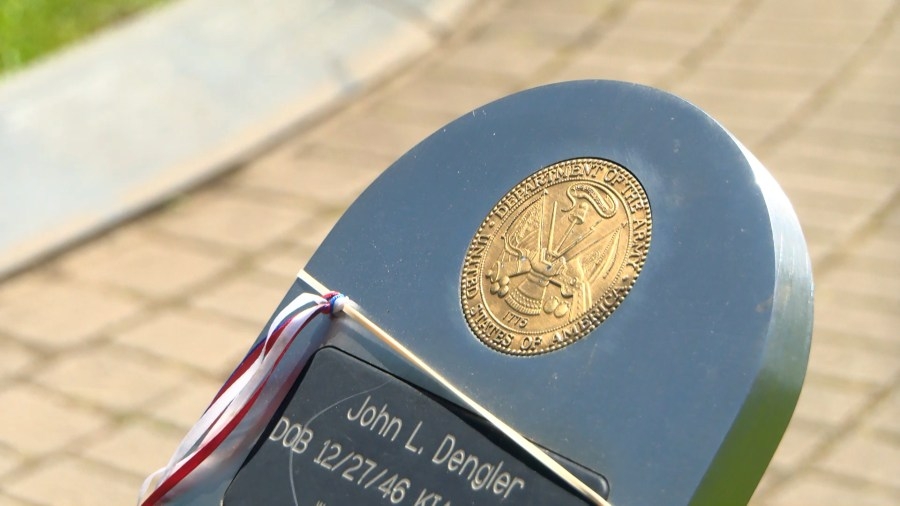 Memorial Day ceremony at Vietnam Veterans Memorial