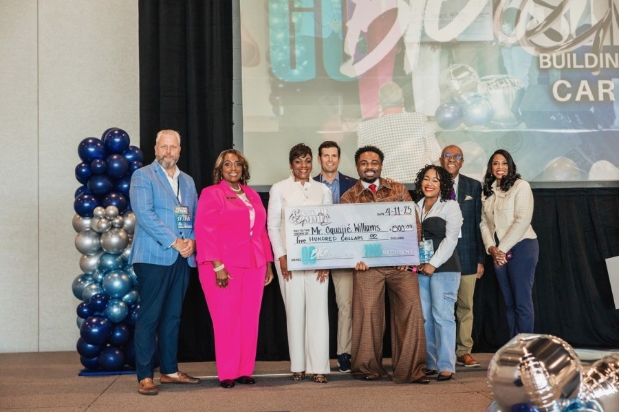 Scholarship recipients speak at Big Tide Career Fund