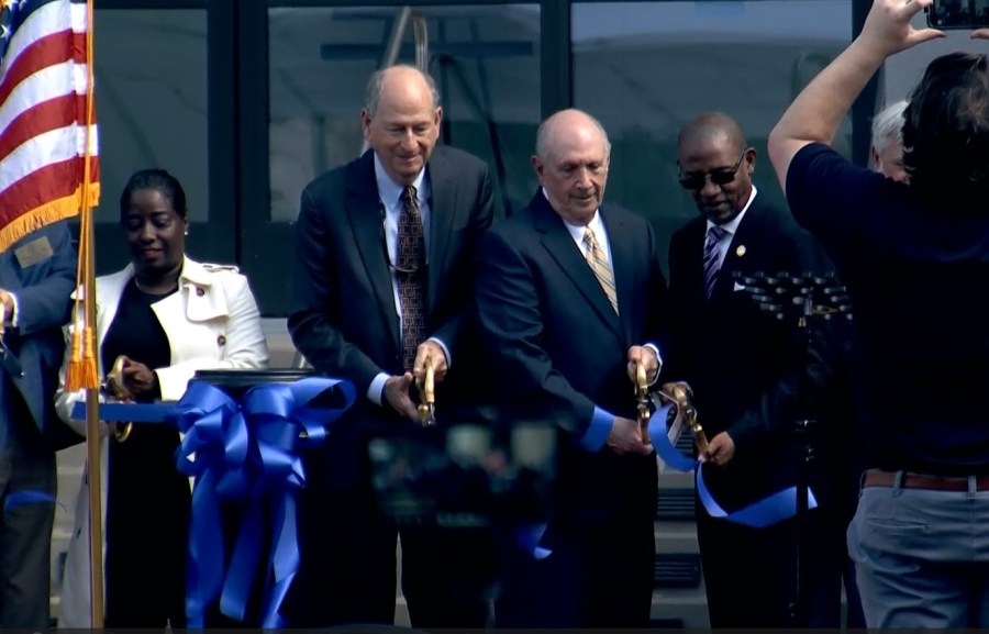 Ribbon cutting ceremony for Honorable Eugene H. Gadsden Courthouse