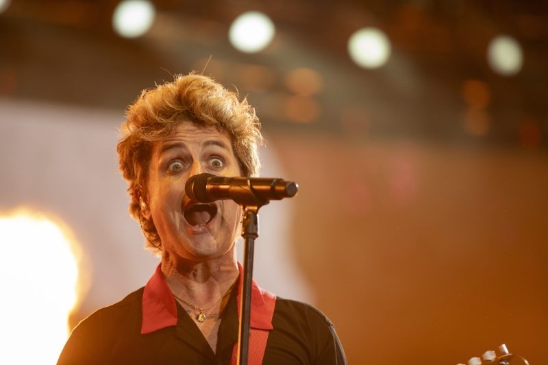 Green Day gets star on Hollywood Walk of Fame