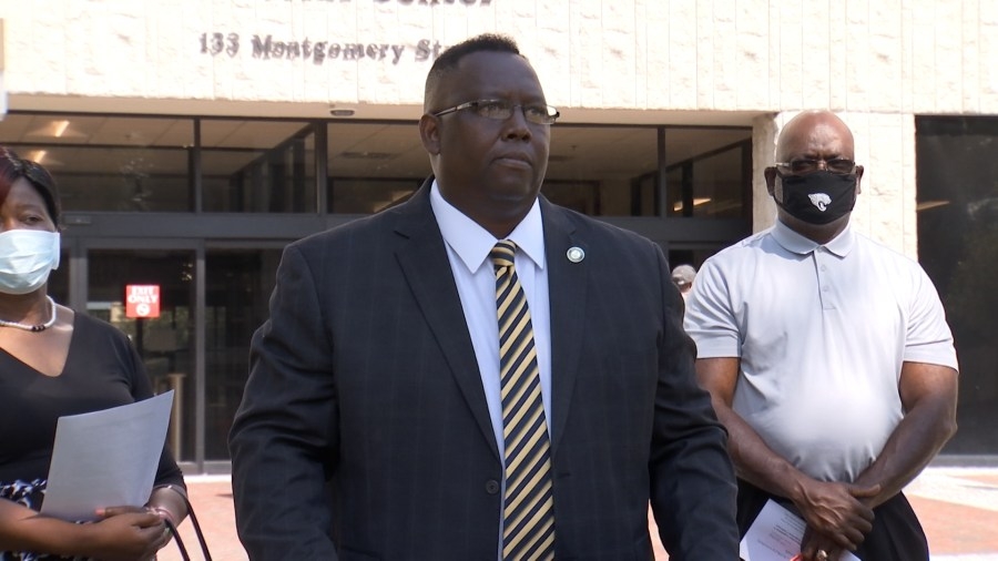 Rep. Gilliard Celebrates Final Passage of the Original 33 Memorial Act