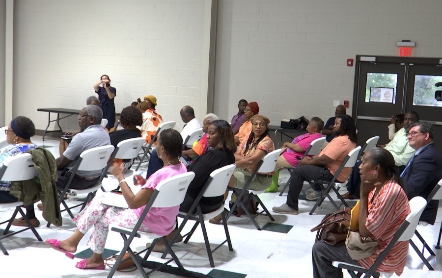 Alderwoman Shabazz, city leaders host public safety town hall